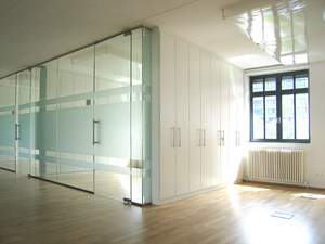 Glaserei Salzinger München Beispiel Glastrennwand
