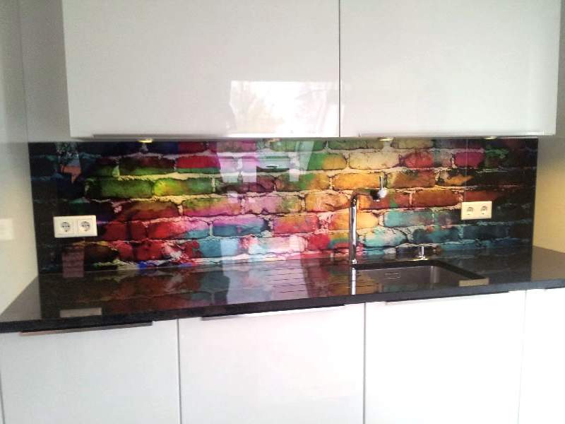 Küchenrückwand aus Glas Glaserei Salzinger München